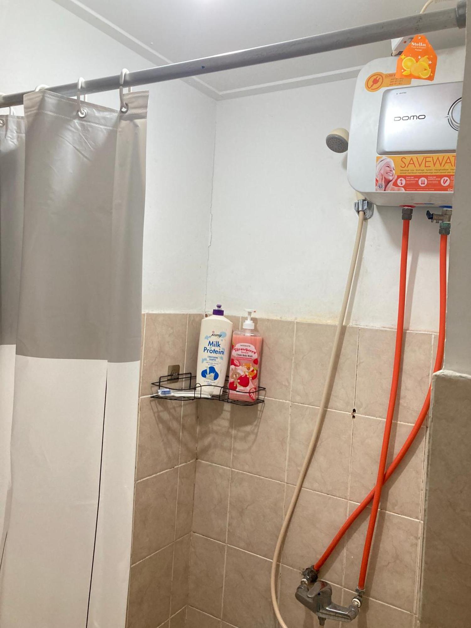 Green Bay Pluit Apartment - Indra Jakarta Eksteriør billede